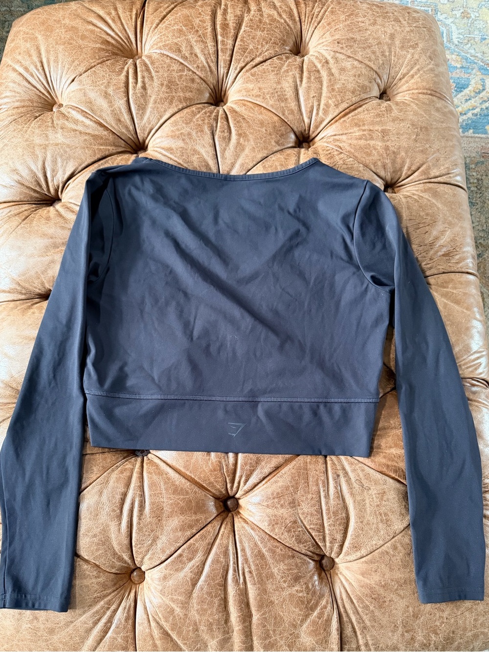 Gymshark Black Long Sleeve Crop Workout Top Women’s Large XL V Neck Athletic - Picture 3 of 6